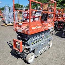 2016 Skyjack SJIII3219 Scissor Lift