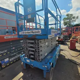 2016 Genie GS-4047 Scissor Lift