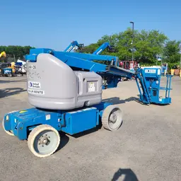 2013 Genie Z-40/23N Articulating Boom Lift