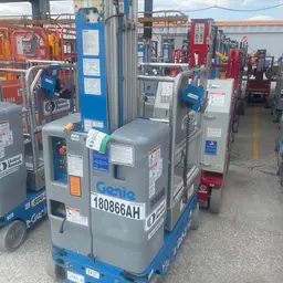 2016 Genie GR-20 Self-Propelled One-Person Lift
