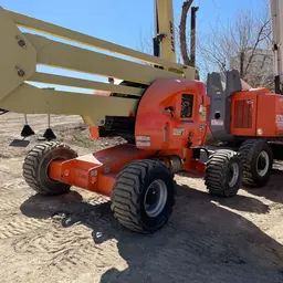 2013 JLG 450AJ Articulating Boom Lift