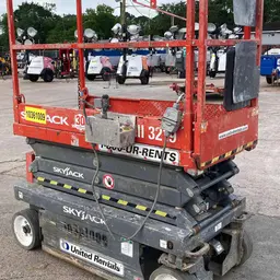 2015 Skyjack SJIII3219 Scissor Lift