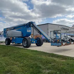 2015 Genie ZX-135 Articulating Boom Lift