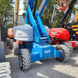 2013 Genie S-65 Boom Lift