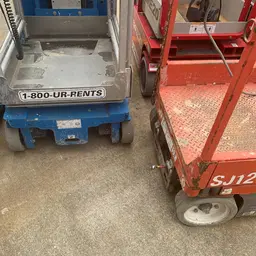 2016 Genie GR-20 Self-Propelled One-Person Lift
