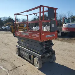2015 Skyjack SJIII3226 Scissor Lift