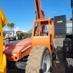 2015 SKYTRAK 8042 Forklift
