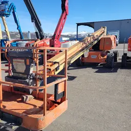 2014 JLG 800S Boom Lift