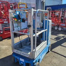2017 Genie GR-20 Self-Propelled One-Person Lift