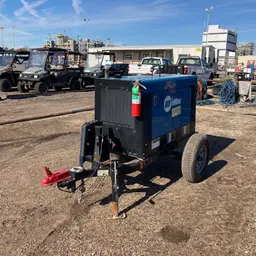 2020 Miller Welders Big Blue 300R Welder