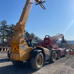 2017 JCB 507-42 Forklift
