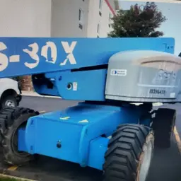 2015 Genie S-80X Boom Lift
