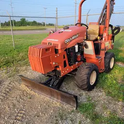 2017 Ditch Witch RT45 Ride-On Trencher
