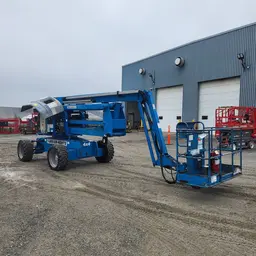 2013 Genie Z-60/34 Articulating Boom Lift