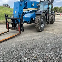 2015 Genie GTH-844 Forklift