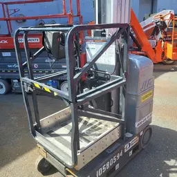 2017 JLG 20MVL Self-Propelled One-Person Lift