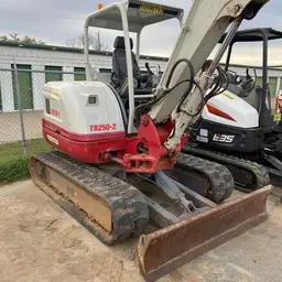 2019 Takeuchi TB250-2R Mini Excavator