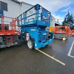 2016 Genie GS-5390 RT Rough Terrain Scissor Lift