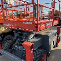 2016 Skyjack SJ6832RT Rough Terrain Scissor Lift
