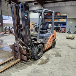 2019 Toyota 8FGU25 Warehouse Forklift
