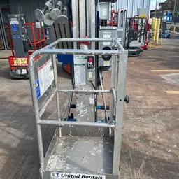 2018 Genie AWP-30SDC Pusharound Lift