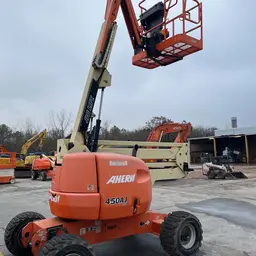 2013 JLG 450AJ Articulating Boom Lift