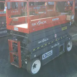 2015 Skyjack SJIII3226 Scissor Lift