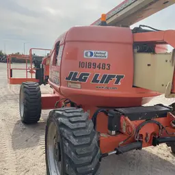2013 JLG 600A Articulating Boom Lift