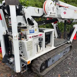 2021 S.D.P. Manufacturing EZ55MLP Digger Derrick