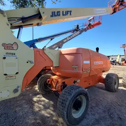 2015 JLG 800AJ Articulating Boom Lift