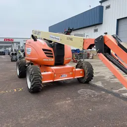 2014 JLG 600AJ Articulating Boom Lift