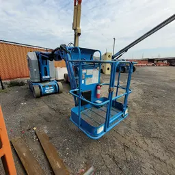 2014 Genie Z-30/20N Articulating Boom Lift