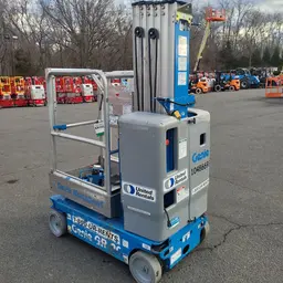 2016 Genie GR-20 Self-Propelled One-Person Lift