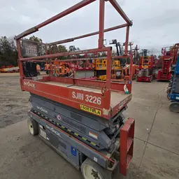 2015 Skyjack SJIII3226 Scissor Lift