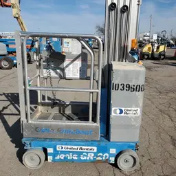 2015 Genie GR-20 Self-Propelled One-Person Lift