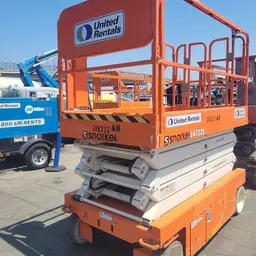 2018 Snorkel S4732E Scissor Lift