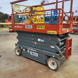 2016 Skyjack SJIII4632 Scissor Lift