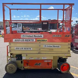 2017 JLG 2632ES Scissor Lift