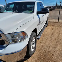 2016 Dodge 1500QUADSLTG4WD Pickup Truck