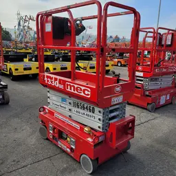2017 MEC 1330SE Scissor Lift