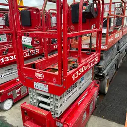 2016 MEC 1330SE Scissor Lift