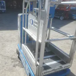 2016 Genie GR-20 Self-Propelled One-Person Lift