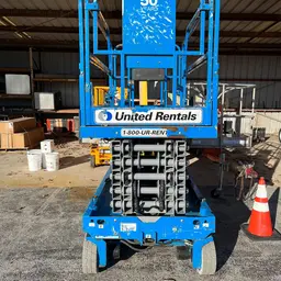 2016 Genie GS-4047 Scissor Lift