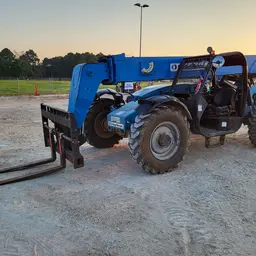 2016 Genie GTH-844 Forklift
