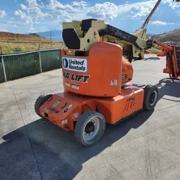 2014 JLG E400AJP Articulating Boom Lift