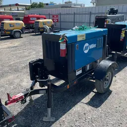 2020 Miller Welders Big Blue 300R Welder