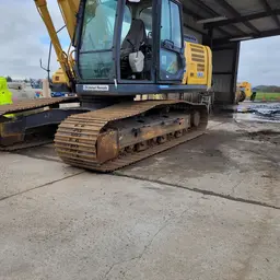 2017 Kobelco SK210LC-10 Excavator