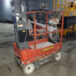 2016 Skyjack SJ12 Self-Propelled One-Person Lift