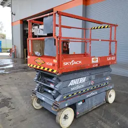 2014 Skyjack SJIII4632 Scissor Lift
