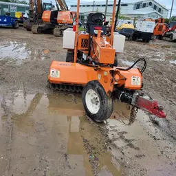 2017 LayMor SM300-6 Sweeper